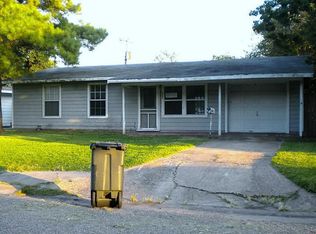 2909 Danforth Dr, Texas City, TX 77590