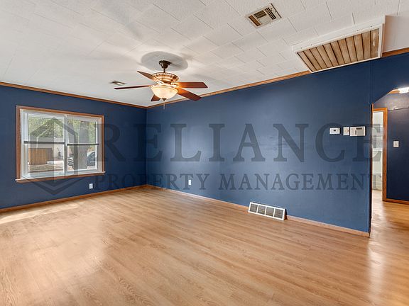 4th image of 2903 W Douglas Ave