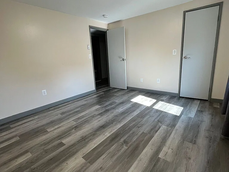 363 Long Hill Rd #355-43 — Photo 11