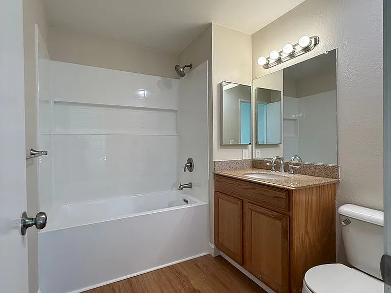 1363 Garmont Ct — Photo 15