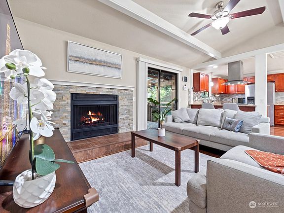 5th image of 7618 Oak Park Drive NW