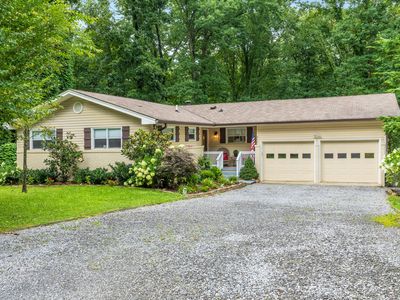 711 Cauthen Way, Signal Mountain, TN, 37377