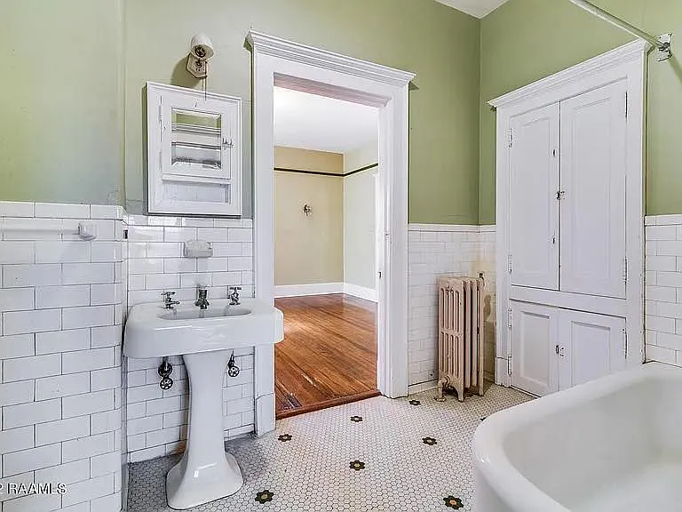 232 S Liberty St — Photo 10