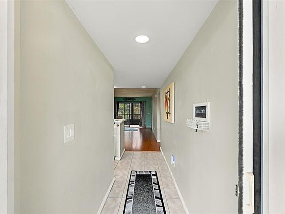 5th image of 12900 VONN ROAD #E204