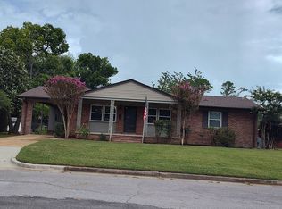 809 Cleermont Dr SE, Huntsville, AL 35801