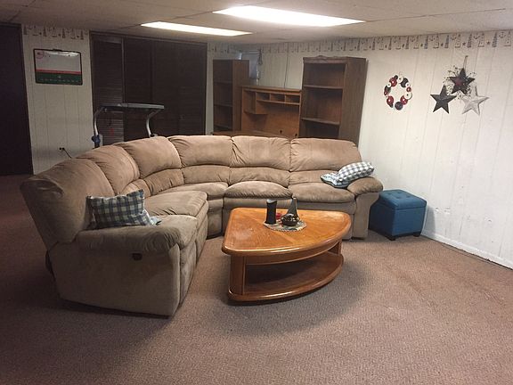 4th image of 8837 S Tulley Ave