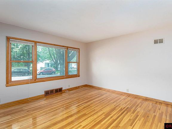 4th image of 743 Belwood Dr