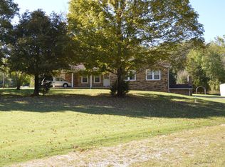 4652 Highway 231, Mc Ewen, TN 37101