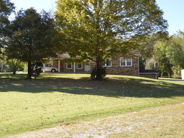 4652 Highway 231, Mc Ewen, TN 37101