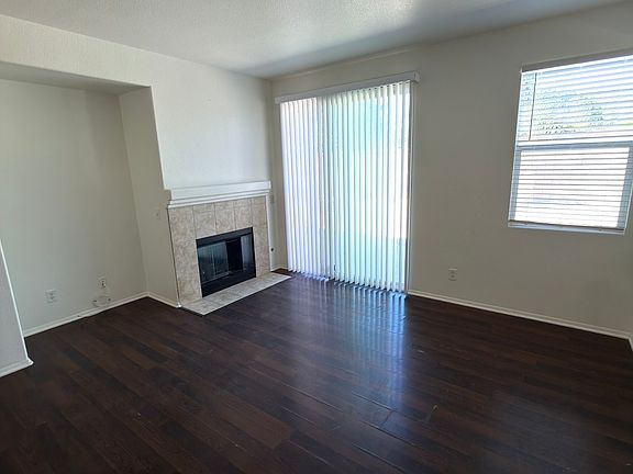 3rd image of 31060 Desert View Ct