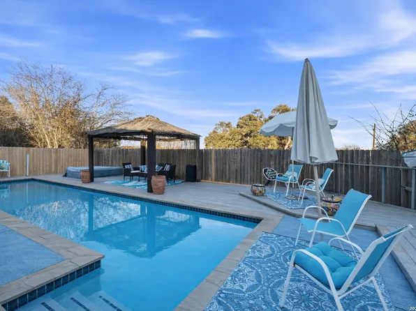6934 Benward, San Antonio, TX 78250