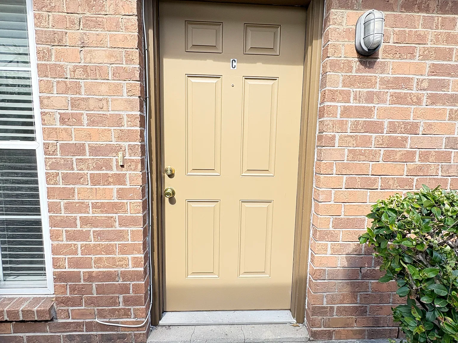 1 bed, $1,025 — Photo 2