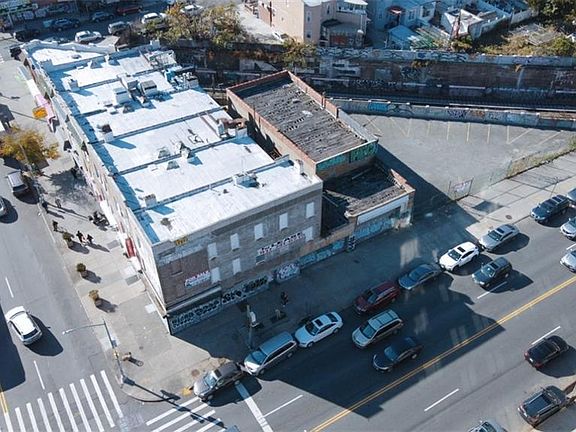 5th image of 6502 Bay Pkwy