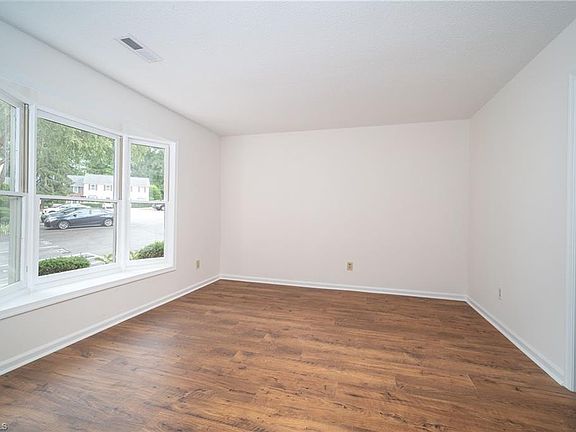 5th image of 2532 Cottage Pl