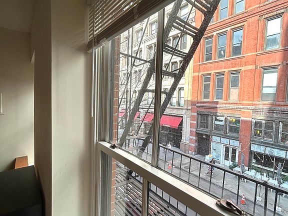 2nd image of 870 Broadway APT 2