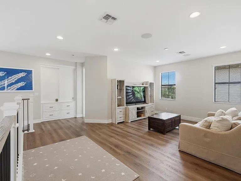 11415 Watercrest Cir E — Photo 30