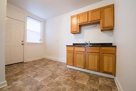 4th image of 7955 S Bishop St #2178227