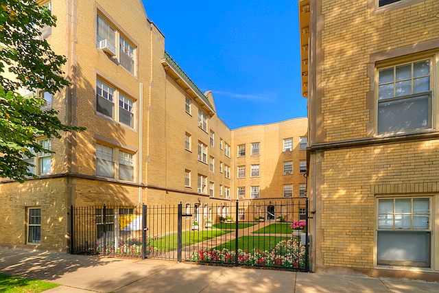 1st image of 4500 N Ashland Ave #16083S