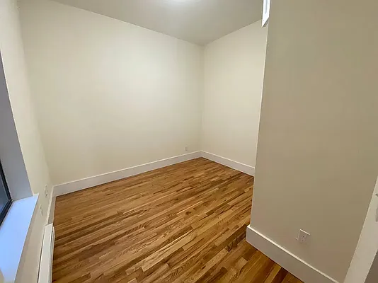 Rented by Guidance Realty Corp. | media 4