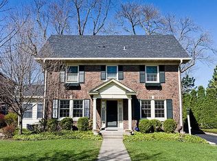 220 N Monroe St, Hinsdale, IL