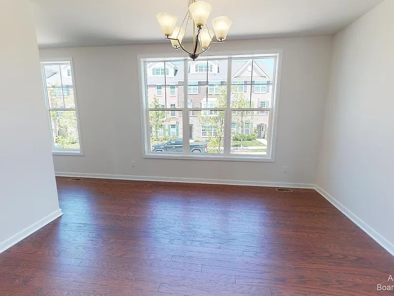 2704 S Spurway Dr — Photo 11