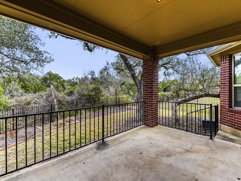 5013 Pyrenees Pass — Photo 27