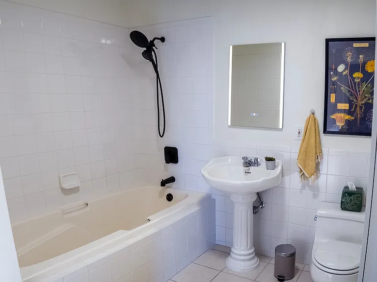 475 W 12th Ave #6D — Photo 7