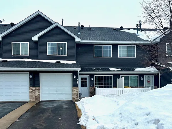 402 Horizon Dr SE, New Prague, MN 56071