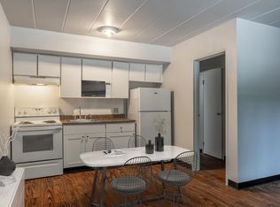 Belle West, Akron, OH 44303