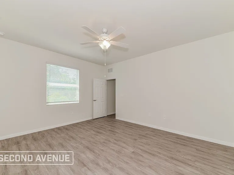 4066 Heaton Ter — Photo 8