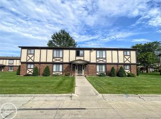 22859 Grove St #53, Saint Clair Shores, MI