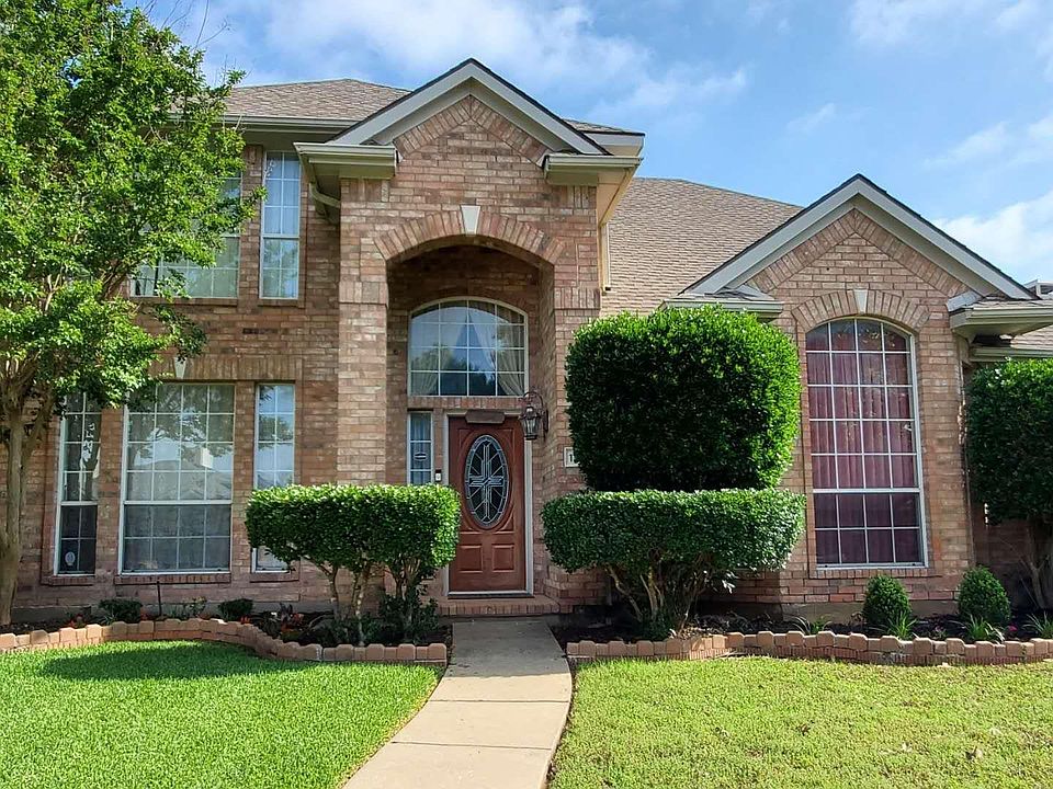 1561 Shannon Dr.