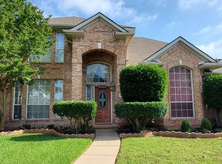 1561 Shannon Dr, Lewisville, TX 75077