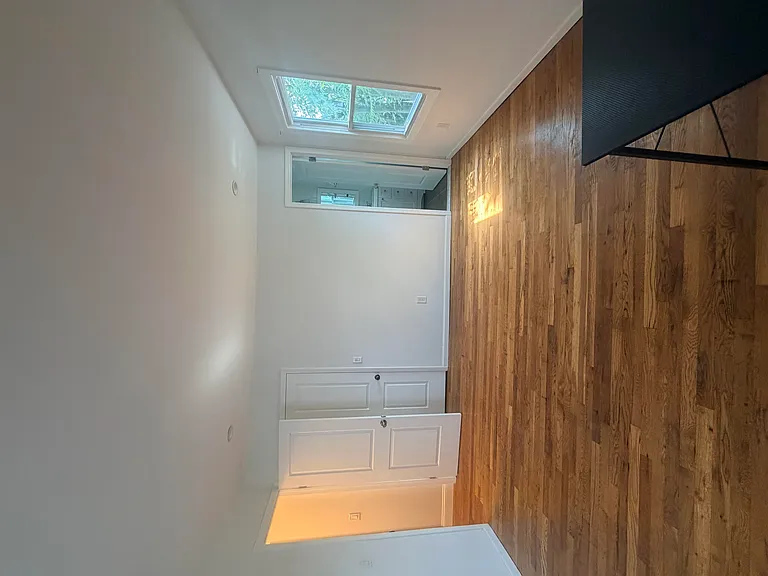 696 A Ave E #2 — Photo 22