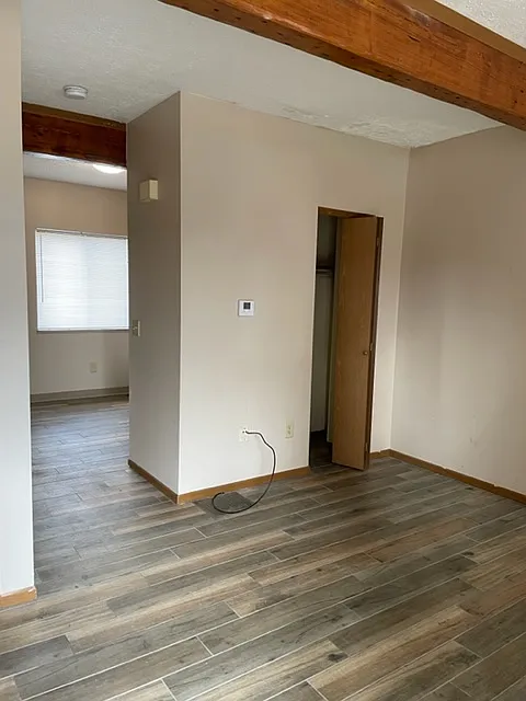 2 bed, 1.5 bath, 1000 sqft, $1,500 — Photo 3