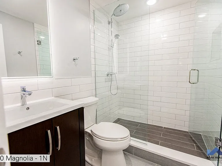 5300 N Magnolia Ave — Photo 14