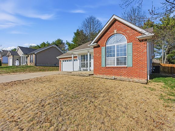 2nd image of 1364 Harrington Dr