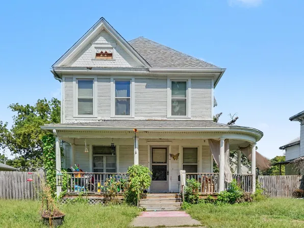 634 E 13th St, Davenport, IA 52803