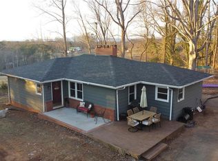 189 Walnut Ridge Ln, Mount Airy, NC 27030