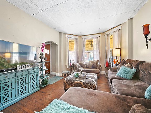 5th image of 1512 N Kolin Ave