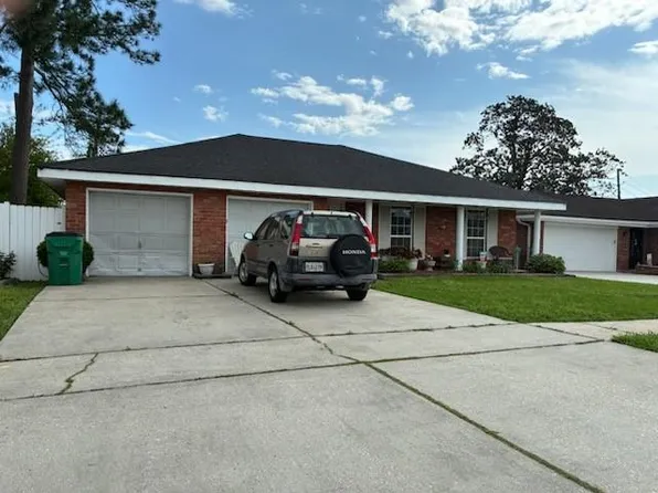 2107 N Friendship Dr, Harvey, LA 70058