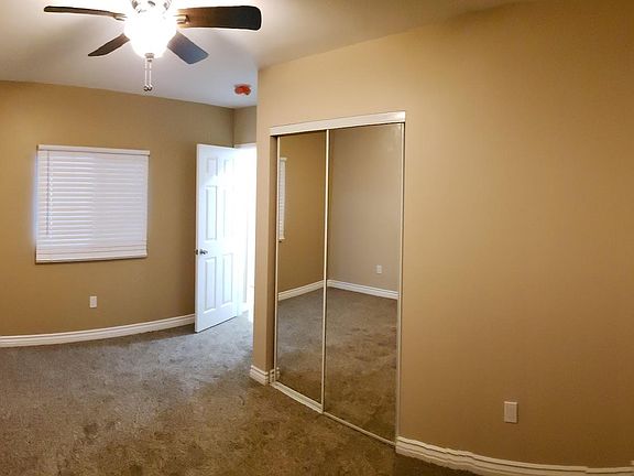 5th image of 141 W San Ysidro Blvd #1/2