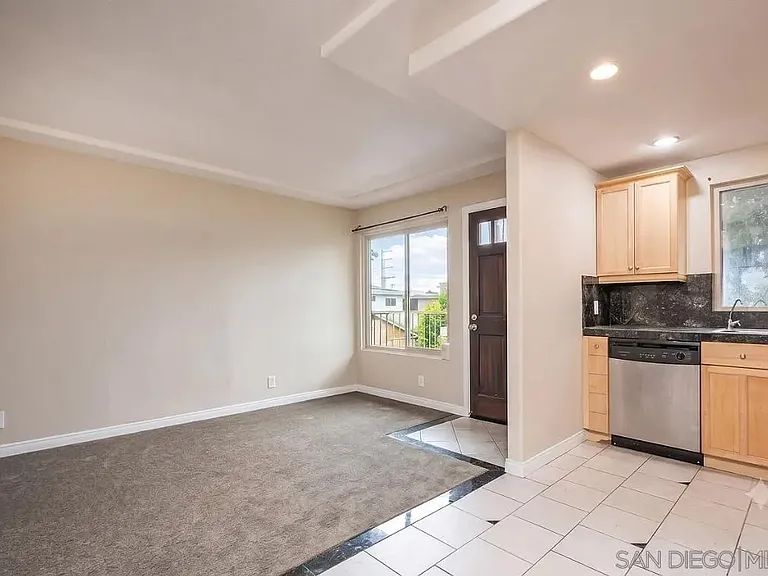 4150 34th St #6 — Photo 5