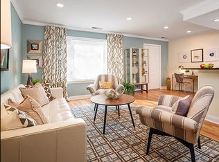 119 Gerry Rd, Chestnut Hill, MA 02467