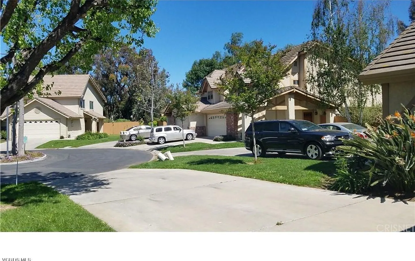 Bright And Beautiful 3 Bedroom + 3 Bathroom Home Agoura Hills Home — Photo 2