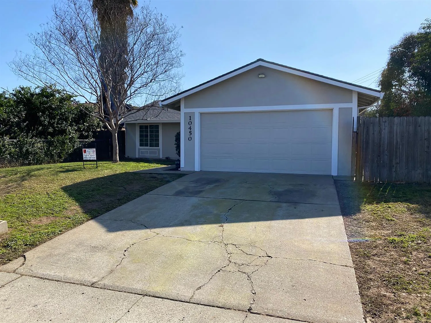 10450 Mills Tower Dr photo 1