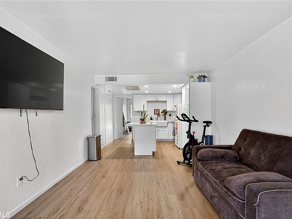 5th image of 3332 Harbor Cir APT C