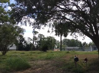 521 Summit Dr, Sebring, FL 33870