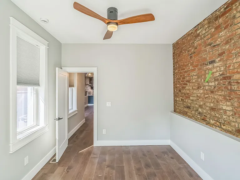 1845 E Cambria St #1 — Photo 15