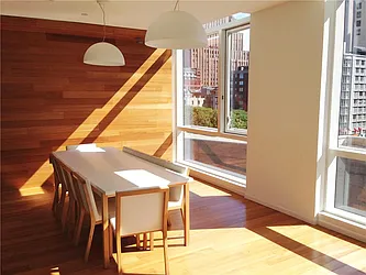 Rented by R New York